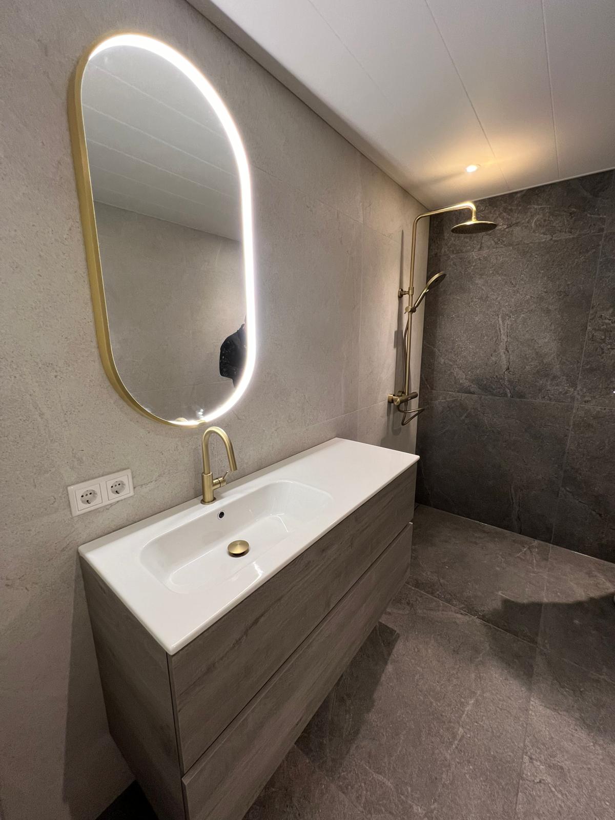 Luxe Badkamer Renovatie